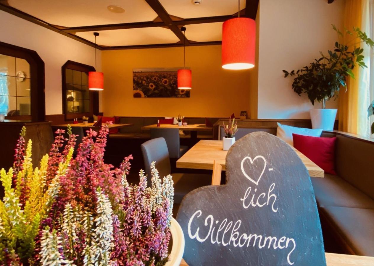 Hotel Sonnenhuegel Bad Bevensen Luaran gambar
